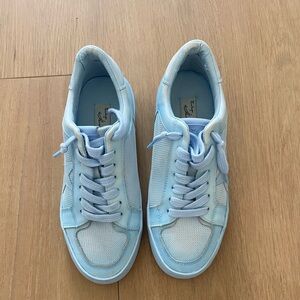 Vintage Havana Light Blue Sneakers
